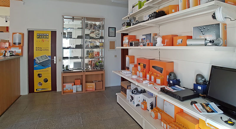 2017-03-laden-innen-800